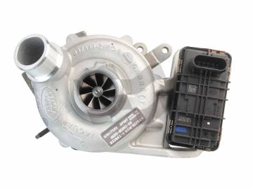Nowa turbosprężarka 832861 HK836K682AA JAGUAR 3.0 SDV6 AJTDV6 221kW 2015–