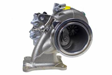 Nowa turbosprężarka 06K145654M 2800013003280 AUDI A3 2.0 TFSI 8VS/8VM 140KW