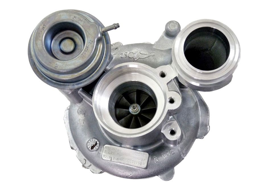 New turbocharger 1165760579403 for BMW 750 4.4L V8 334kW - Photo 2