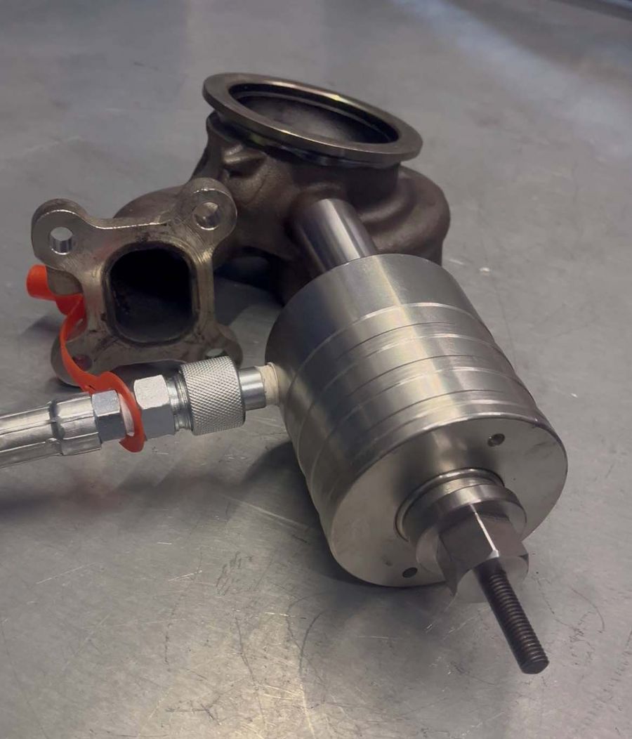 Reparatursatz zum Ausbauen der Wastegate-Hülse - Photo 15
