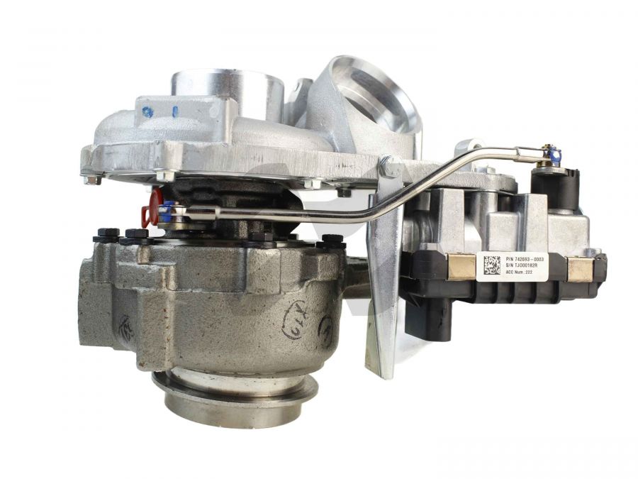 Nowe turbo 6460900180 (z rdzą) Mercedes 2.2L CDi 646963 110kW 2001- - Photo 4