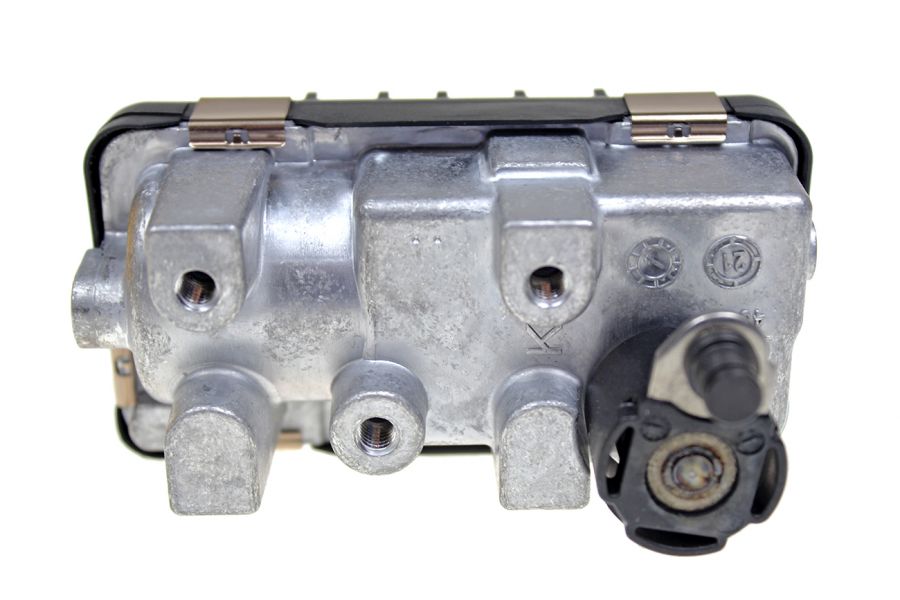 Turbo Controller 6NW009543-051 762060 50442292 VOLVO 2.4 D5244T9 120KW 2006- - Photo 3
