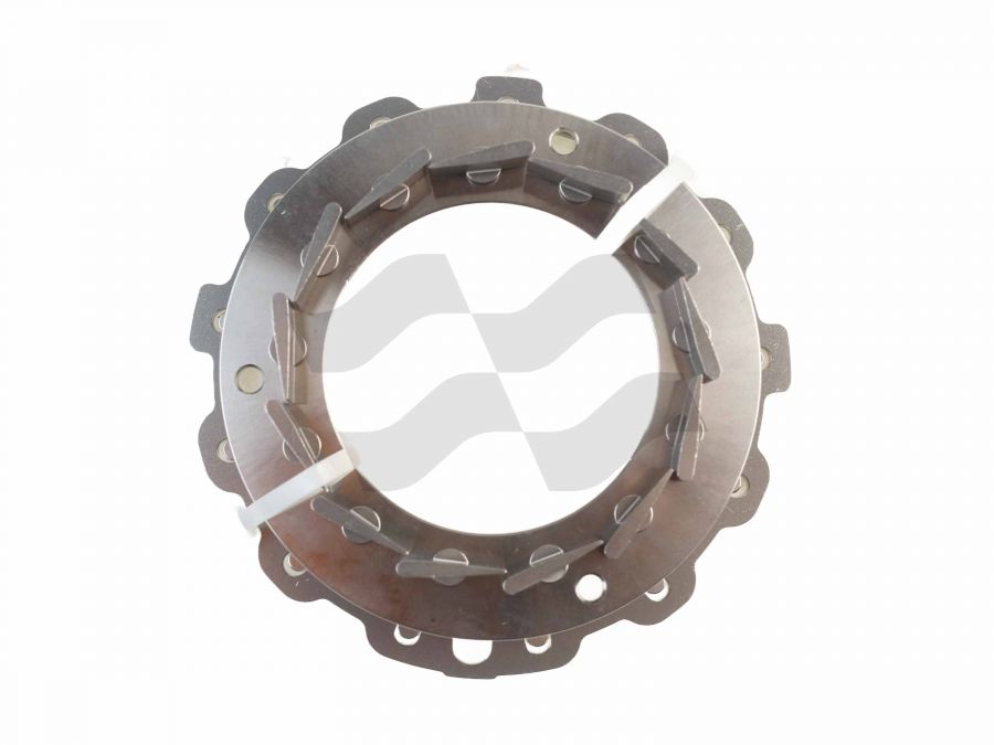 Изменяющяяся геометрия 715568-1 504205349 Iveco 3.0 F1CE0481H 130KW 2006- - Photo 4